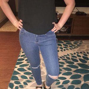 Never worn society amuse jeans from Lulu's